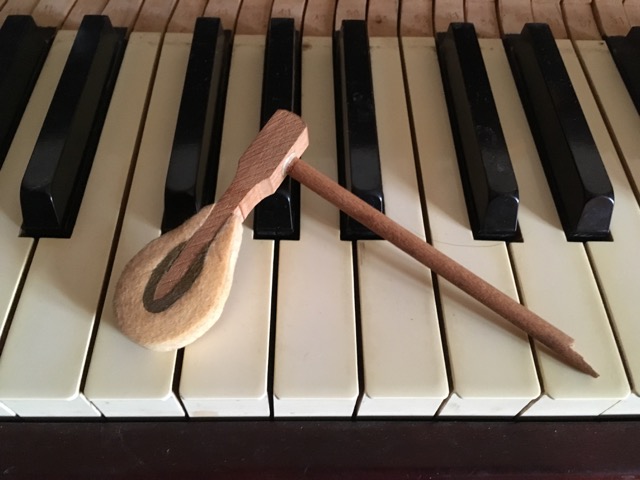 Piano hammer. Author: Steve Schuler;